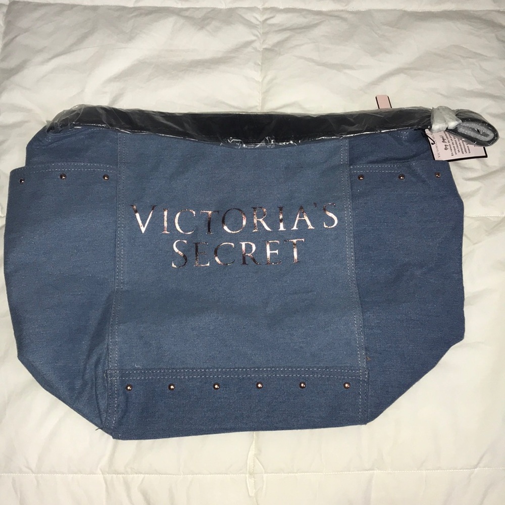 Brand New, Victoria’s Secret tote bag
